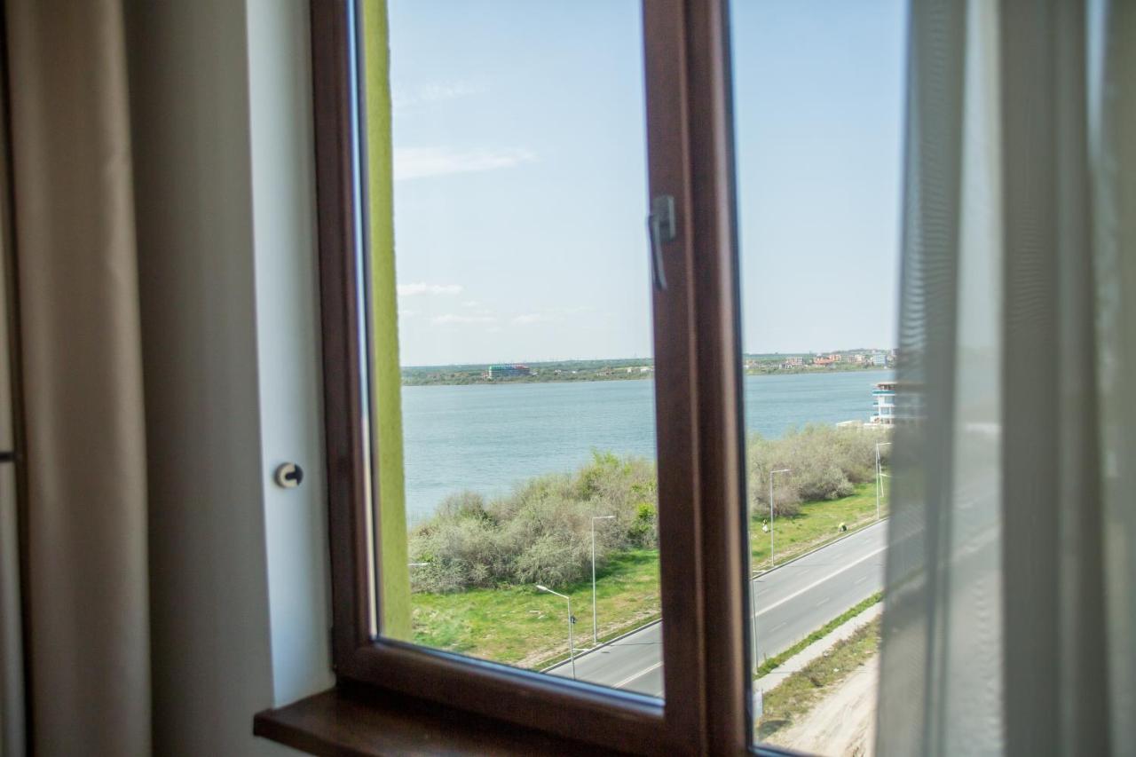Bella Vista Summerland Mamaia Eksteriør billede