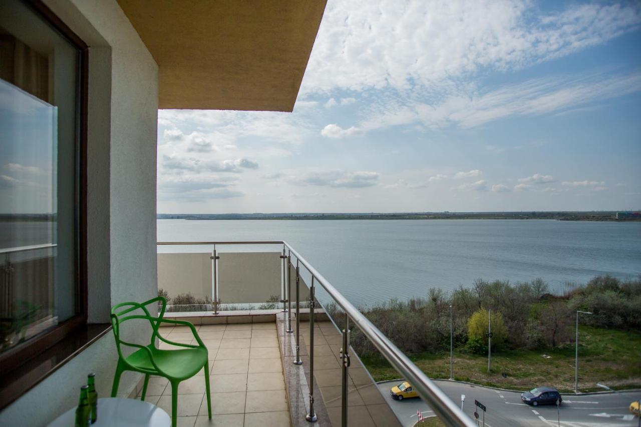 Bella Vista Summerland Mamaia Eksteriør billede
