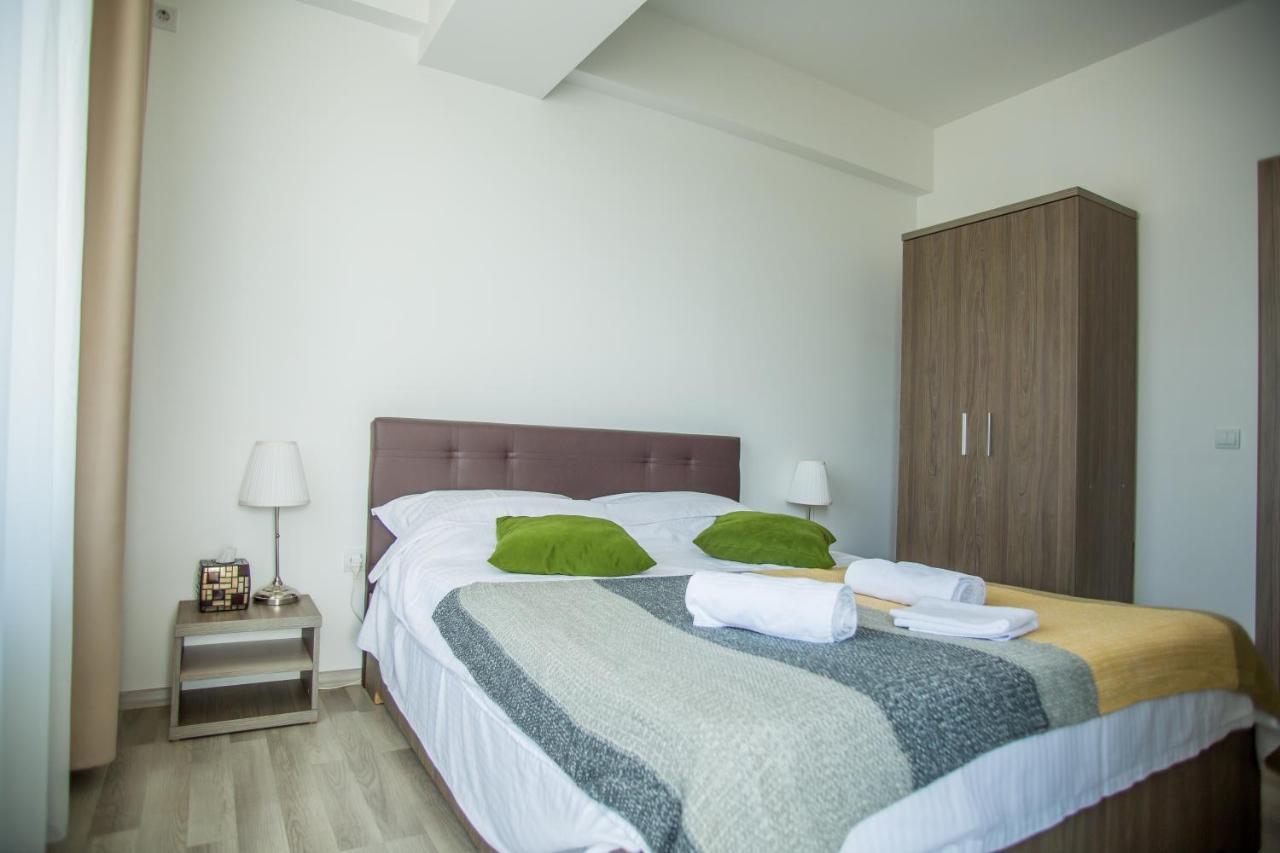 Bella Vista Summerland Mamaia Eksteriør billede