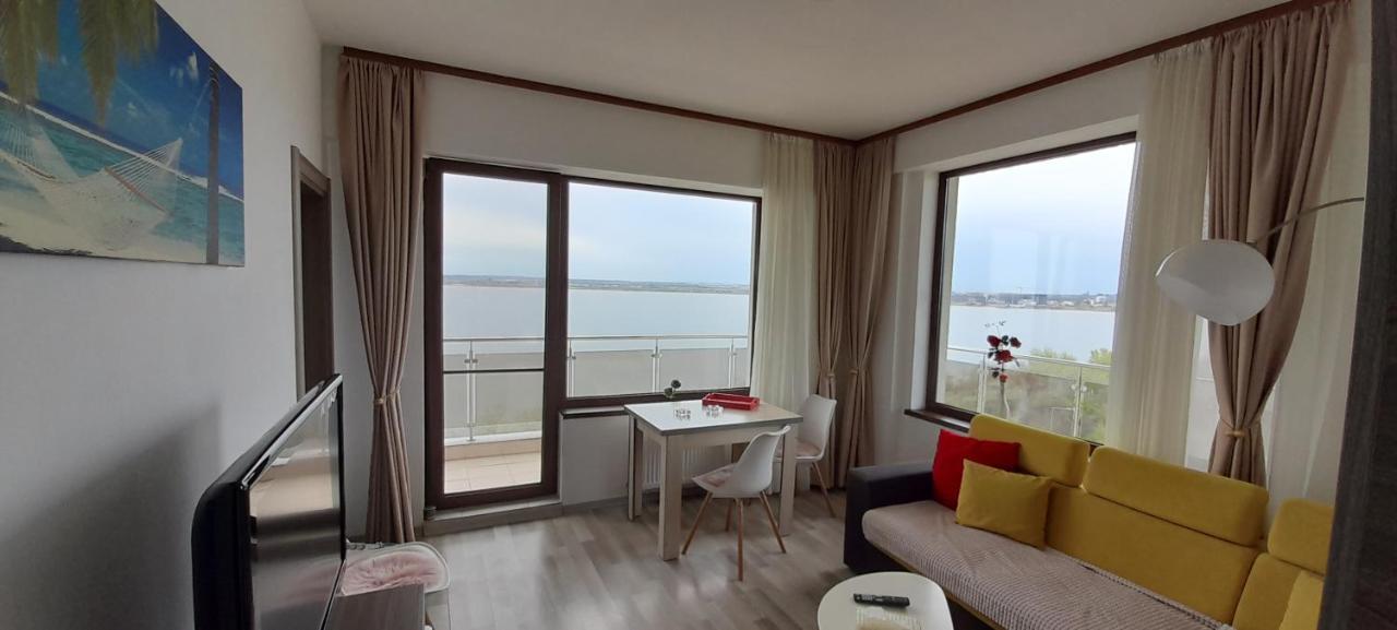 Bella Vista Summerland Mamaia Eksteriør billede